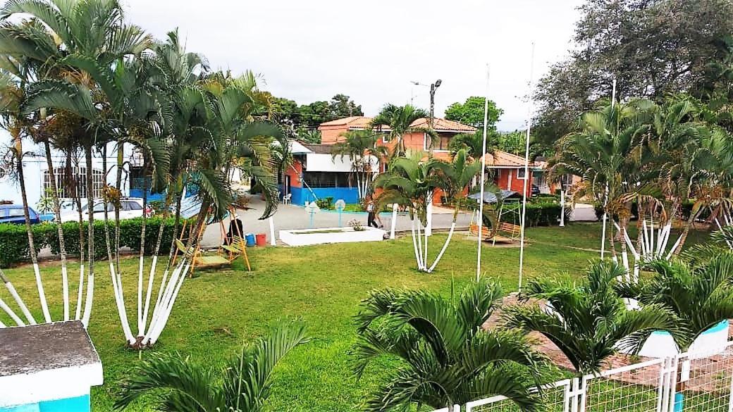 Apartament Puerto Esperanza - Cabaplan Tonsupa Zewnętrze zdjęcie